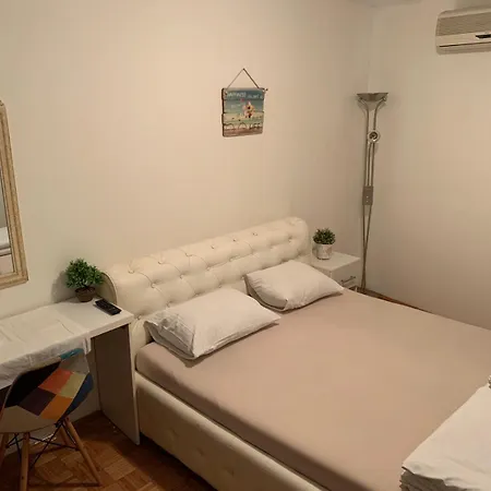 Kosovska Street Apartment