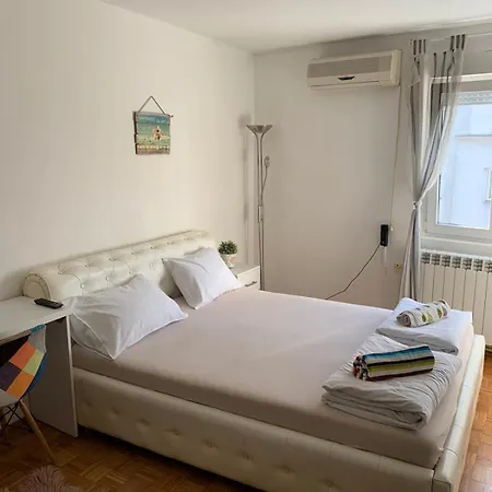 Apartament Kosovska Street